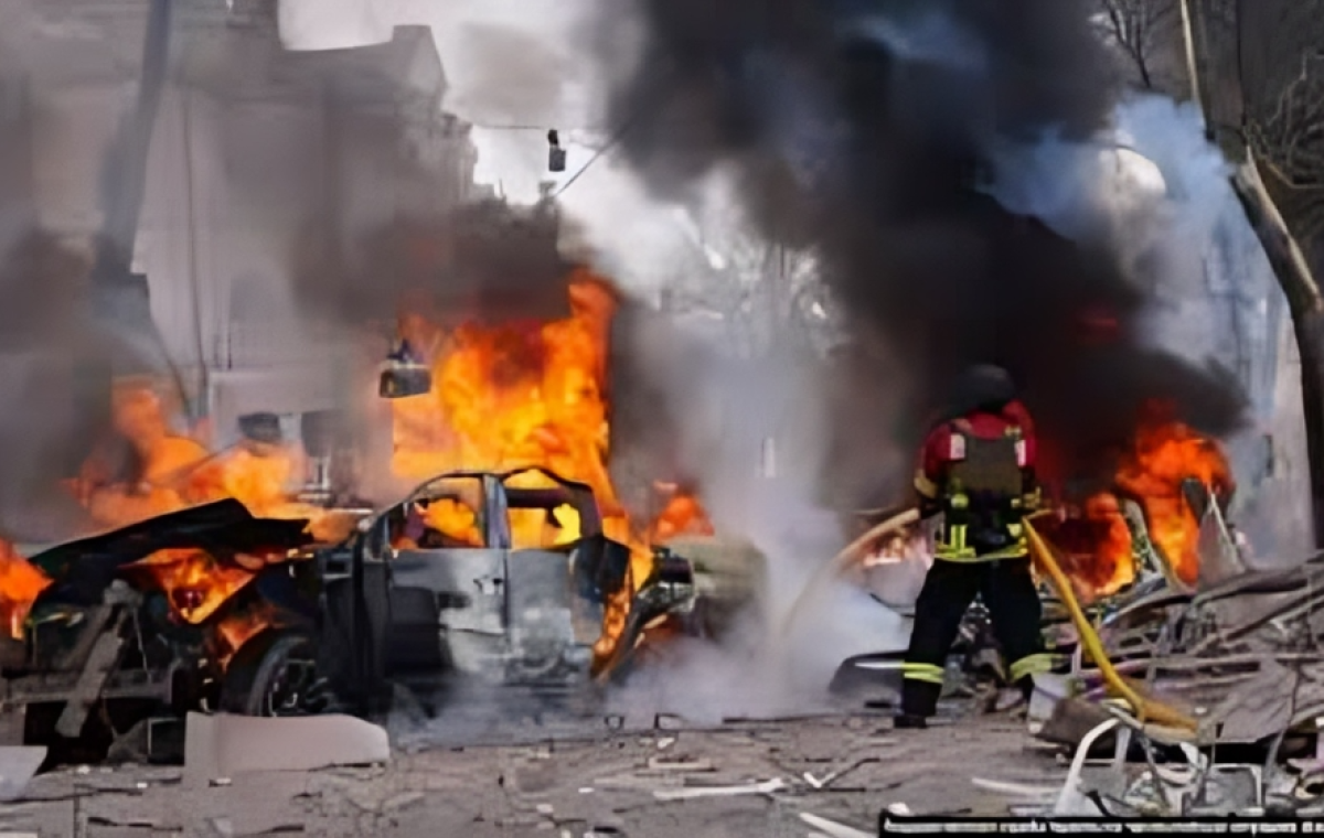 Ukraine Urges ‘Maximum Pressure’ on Russia Following Deadly Strike