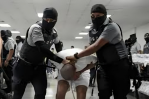 Venezuela Launches Investigation Into Torture Claims of Migrants in Salvadoran Prison