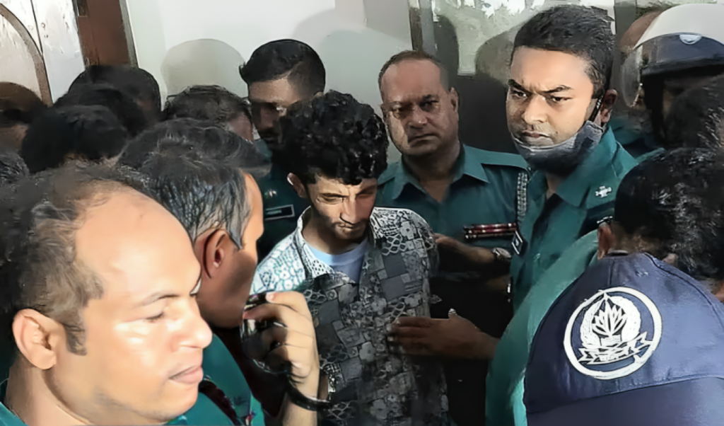 ‘Extortionist Razzak Arrested with Cheques Worth Tk 22.5 Million 1753947463 ‘Extortionist’ Razzak Arrested with Cheques Worth Tk 22.5 Million