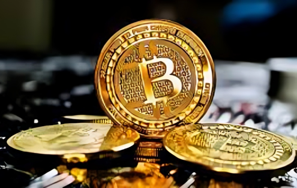 Accumulating Bitcoin: A Risky Digital Rush by Companies?