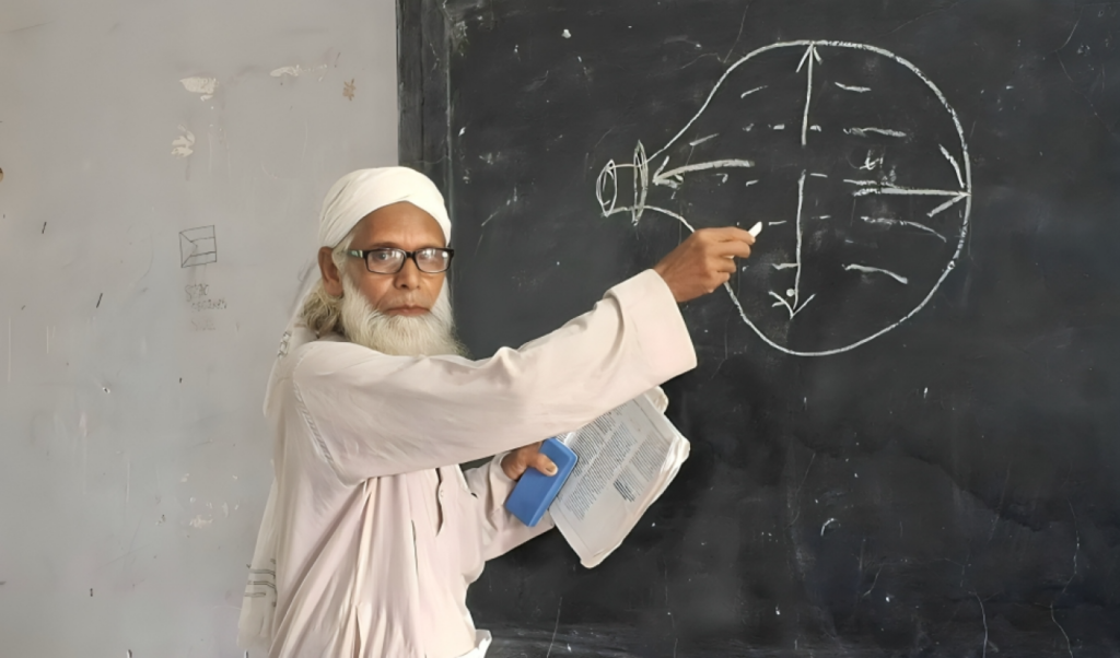 Afsar Claims Newtons Law of Gravitation is Incorrect 1754978535 Afsar Claims Newton’s Law of Gravitation is Incorrect