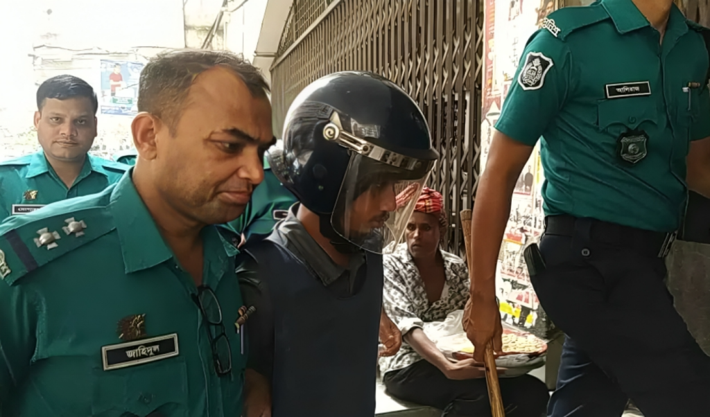 Apu Brought to Court in Private Car Placed on 4 Day Remand 1754133498 Apu Brought to Court in Private Car, Placed on 4-Day Remand