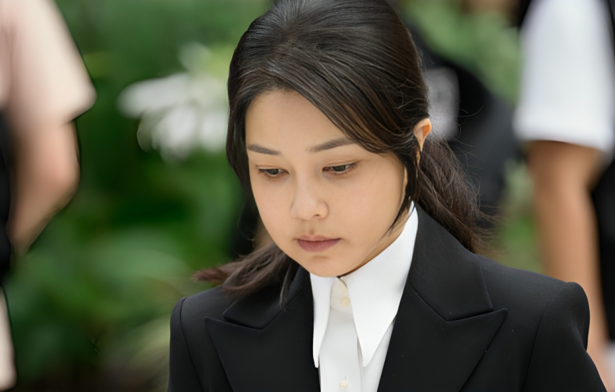 Arrest Warrant Sought for South Korea’s Former First Lady Kim Keon Hee