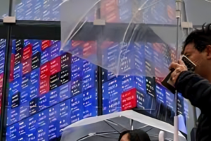 Asian Markets Rise as Traders Look Past Trump’s Semiconductor Tariff Threat