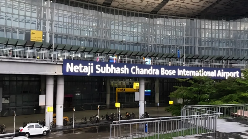 Bangladeshi Man Arrested at Kolkata Airport for Attempted Vandalism 1754136451 Bangladeshi Man Arrested at Kolkata Airport for Attempted Vandalism