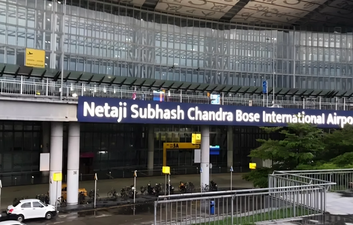 Bangladeshi Man Arrested at Kolkata Airport for Attempted Vandalism