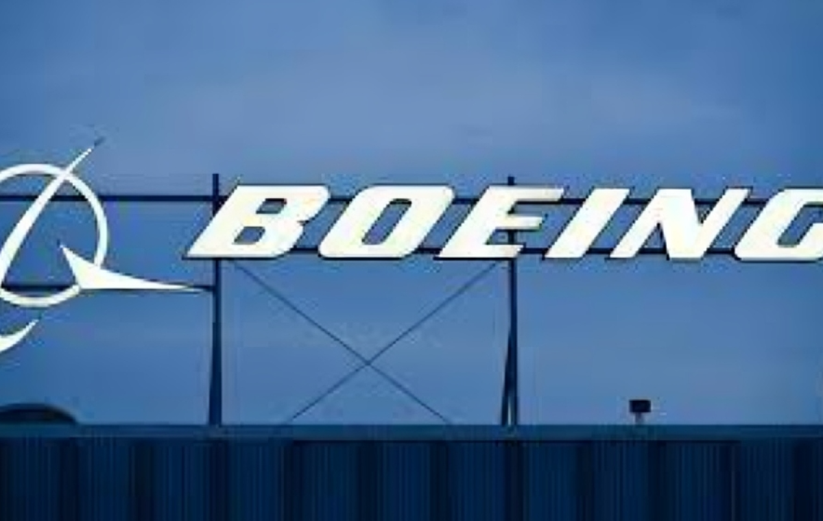 Boeing Defence Workers Stage Strike Amidst Contract Dispute