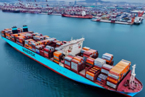 China’s Exports Beat Forecasts as EU and ASEAN Gains Offset US Decline