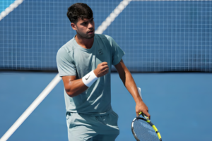 Cincinnati Washout Leaves Zverev and Pegula Stranded Mid-Match