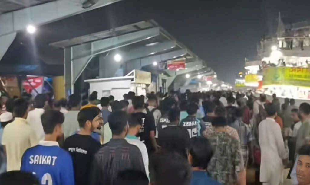 Clash at Sadarghat Terminal Leaves 9 Students Injured 4 Arrested 1754646026 Clash at Sadarghat Terminal Leaves 9 Students Injured, 4 Arrested