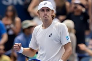 De Minaur Battles Past Tiafoe to Reach Toronto Quarter-Finals