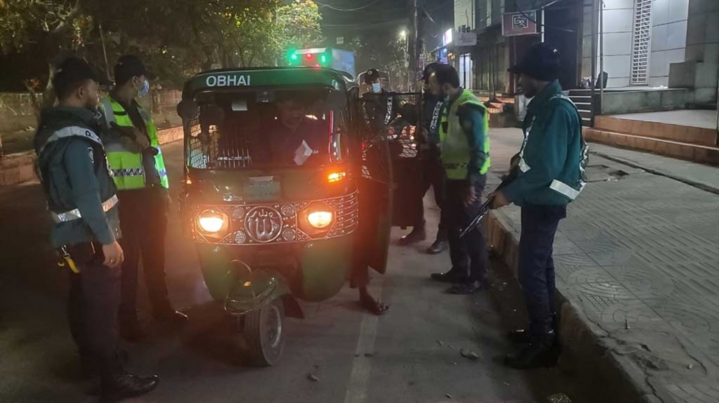 Dhaka Police to Conduct Month Long Sweeping Operations Throughout August DMP 1754207411 Dhaka Police to Conduct Month-Long Sweeping Operations Throughout August: DMP
