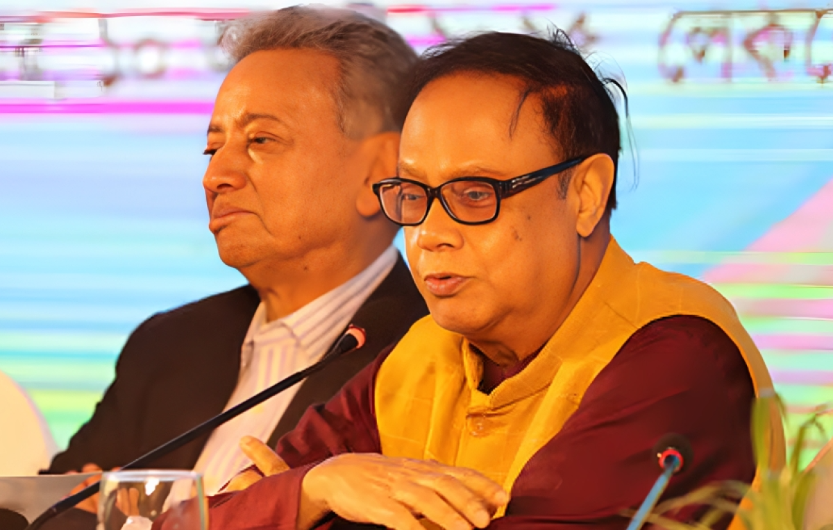 Governor: Investment Expectations in Current Situation Are Unrealistic