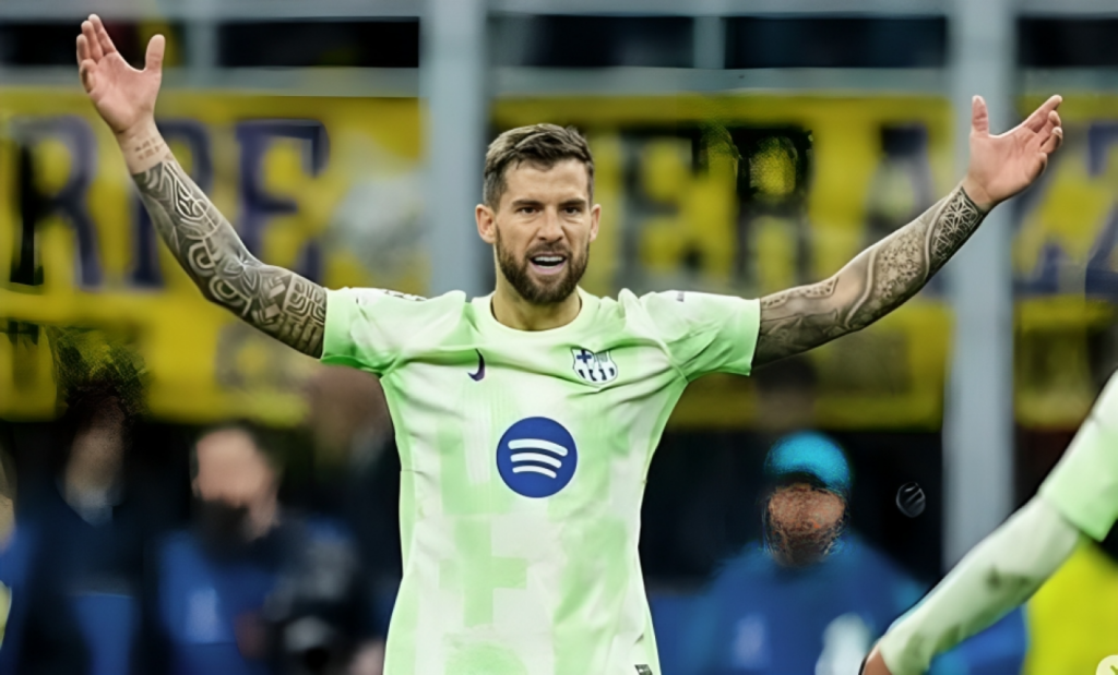Inigo Martinez Leaves Barcelona for Saudi Club Al Nassr 1754814442 Inigo Martinez Leaves Barcelona for Saudi Club Al-Nassr