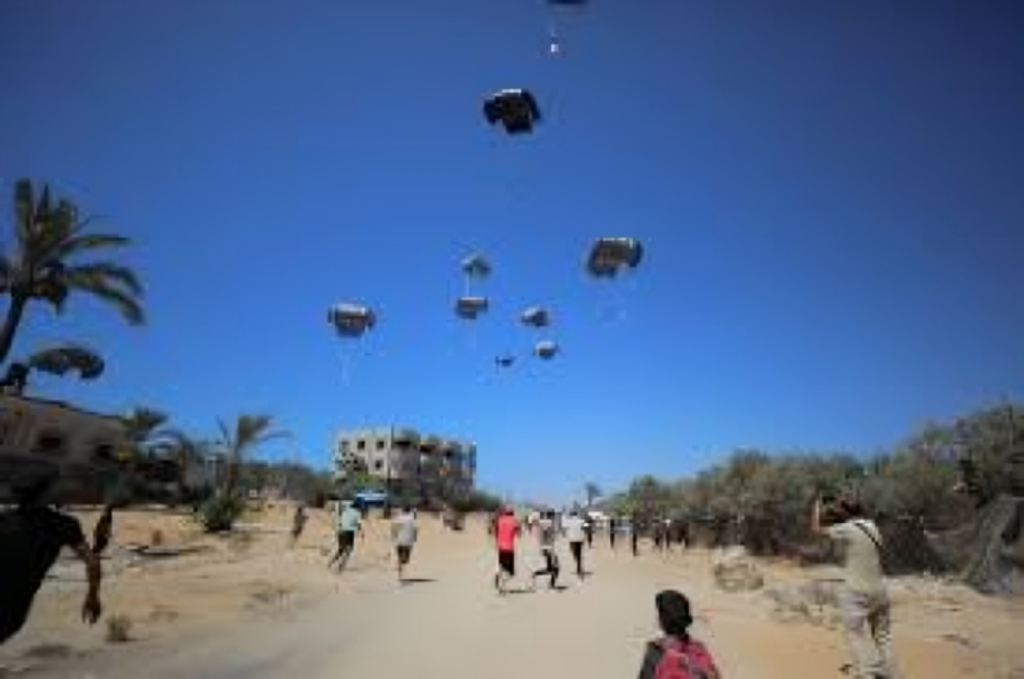 Italy to Begin Humanitarian Air Drops Over Gaza Foreign Minister Announces 1754125919 Italy to Begin Humanitarian Air Drops Over Gaza, Foreign Minister Announces