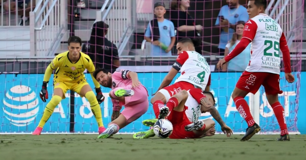 Messi Injured Early in Inter Miami’s Leagues Cup Win Over Necaxa 2 Messi Injured Early in Inter Miamis Leagues Cup Win Over Necaxa 1754221511 Messi Injured Early in Inter Miami’s Leagues Cup Win Over Necaxa