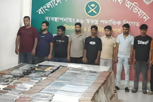 Over 1,100 Sharp Weapons Seized in New Market Raid, Nine Arrested