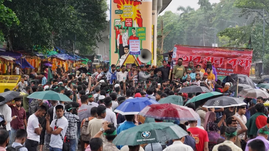 Shahbagh Blockaded for Second Day Over July Charter Demand 1754043439 Shahbagh Blockaded for Second Day Over July Charter Demand