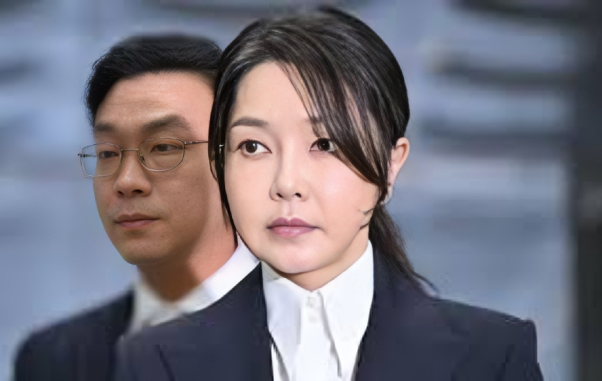 South Korea’s Former First Lady Kim Arrested