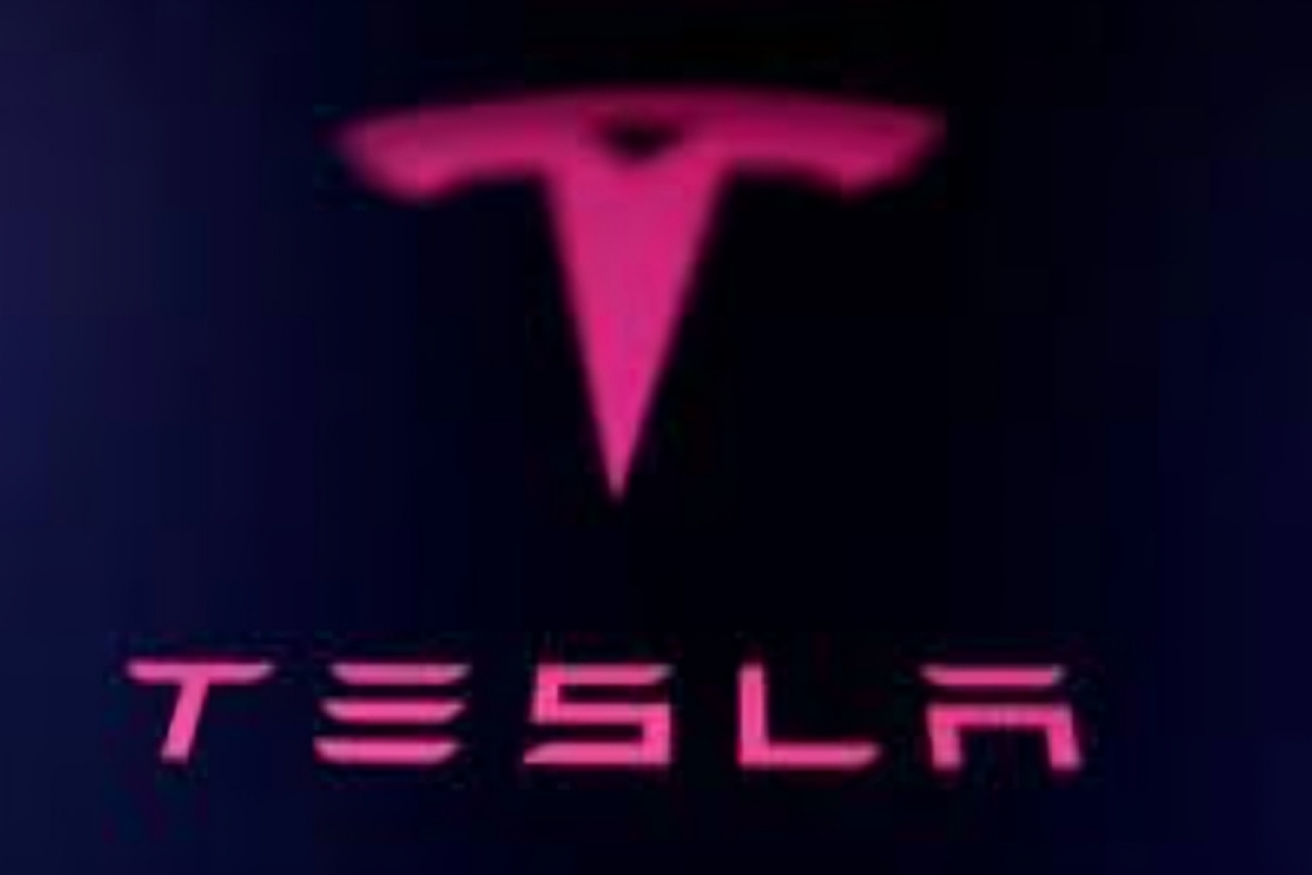 Tesla Ordered to Pay $242 Million in Autopilot-Related Death Case