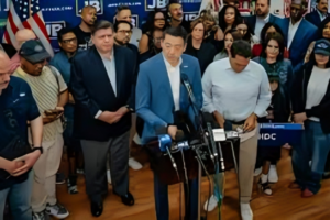 Texas Democrats Flee State to Thwart Redistricting Vote Favoured by Republicans