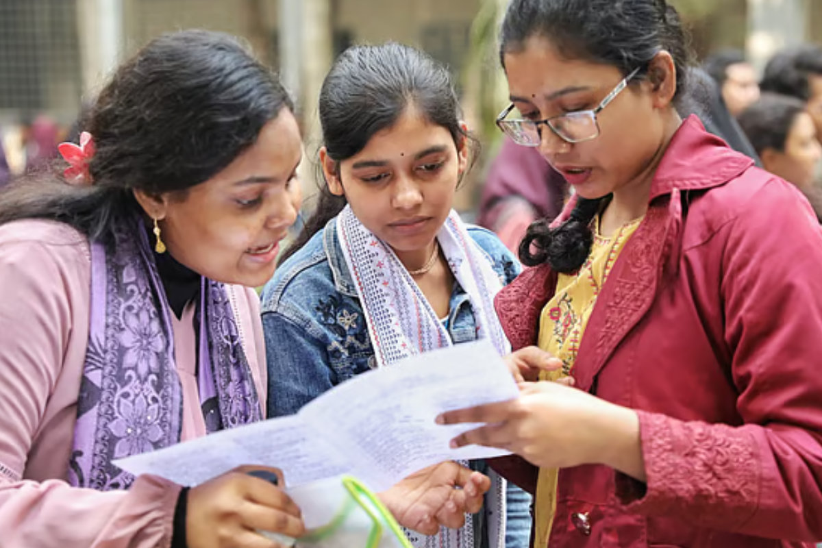 1,309 Seats, 9,051 Students Sit BUET Exam