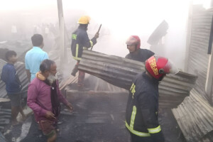 25 shops destroyed by fire in Gauripur market, Daudkandi