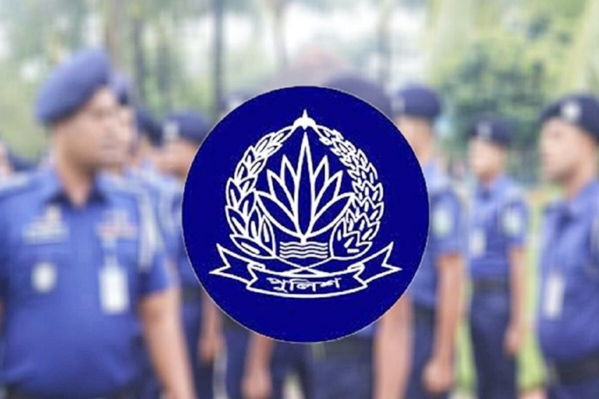 330 Police Officers Reinstated After 19 Years