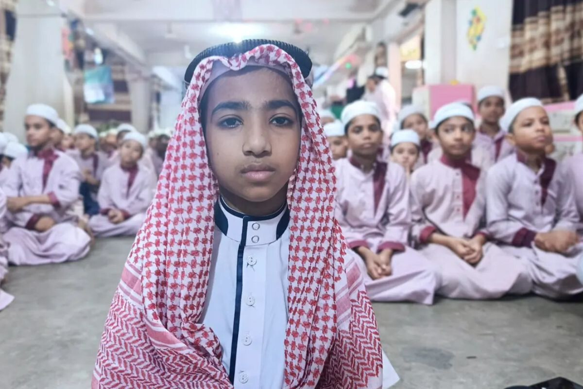 9-Year-Old Muhammad Hasan Becomes Hafiz in Just 6 Months