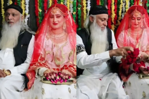 A 70-year-old man married a 22-year-old woman after falling in love.