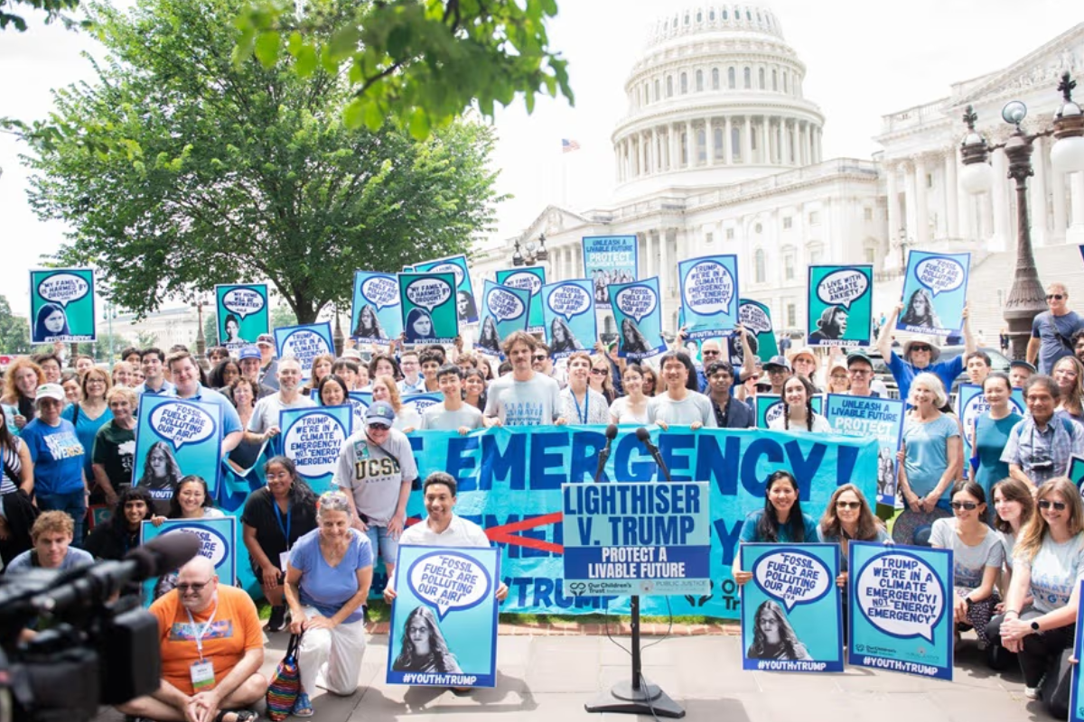 ‘A Better Future is Possible’: Young Americans Sue Trump Over Climate Change