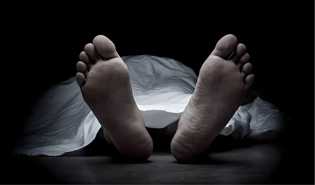 a mysterious body found in the drain A mysterious body found in the drain
