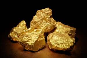 A new gold mine with an estimated 1,000 tons has been discovered in China