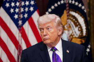 Advisers Urge Trump to De-escalate Iran Conflict