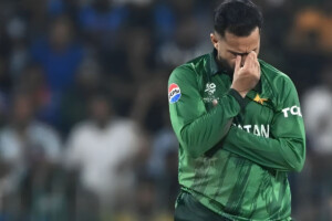 After the defeat against India, Pakistan faces a new test