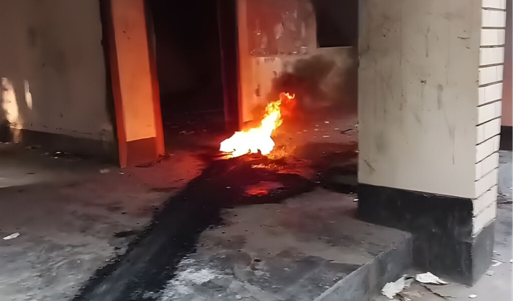 after yesterdays flag raising today the pabna district awami league office was reduced to ashes by fire After yesterday’s flag-raising, today the Pabna District Awami League office was reduced to ashes by fire.