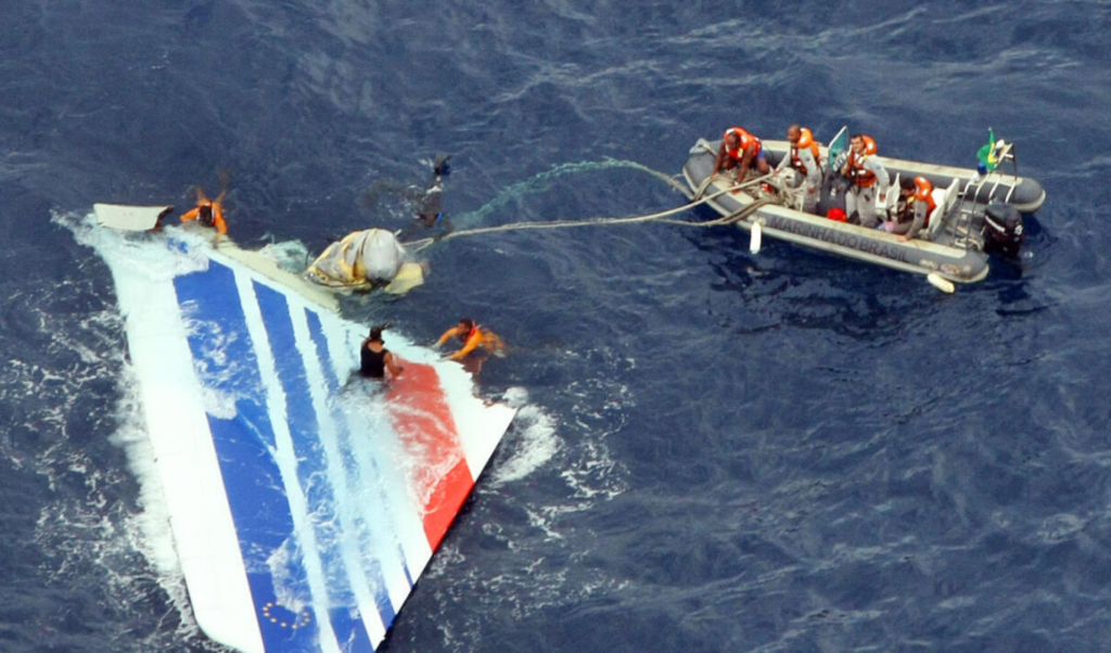 air france and airbus face appeals trial over 2009 rio paris flight crash Air France and Airbus Face Appeals Trial Over 2009 Rio-Paris Flight Crash