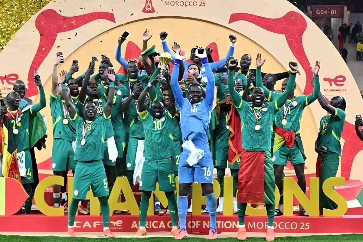 Amid extreme tension, Senegal defeats Morocco to become champions