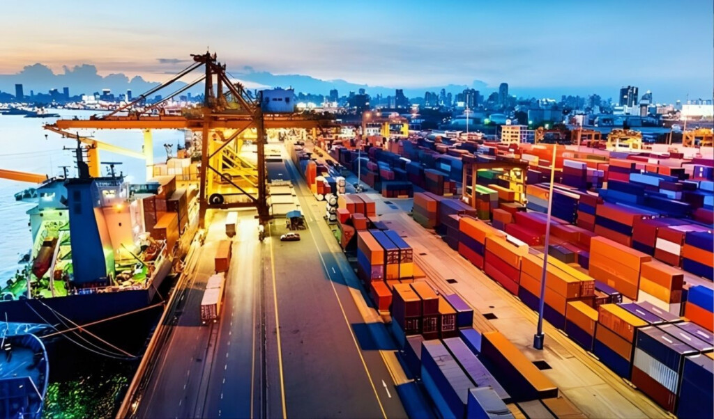 announcement to reopen chittagong port after 16 hour strike Announcement to reopen Chittagong Port after 16½-hour strike