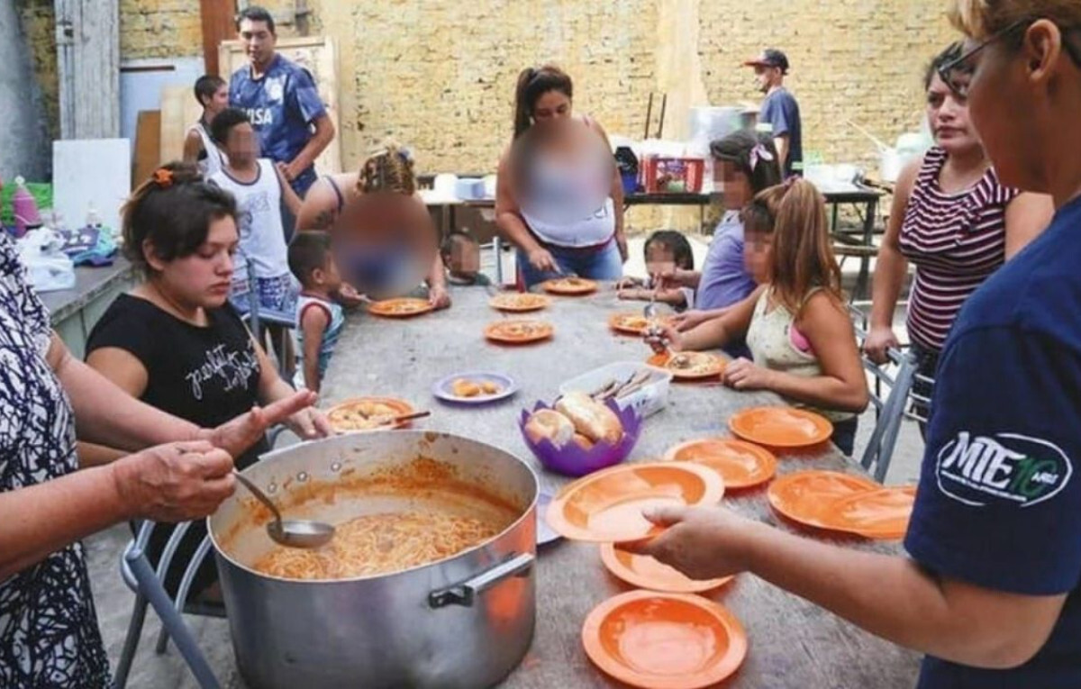 Argentina: Economic Despair Forces Families into Debt Trap