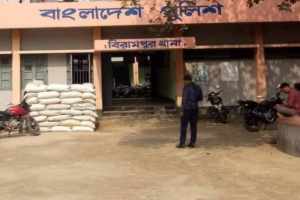 Argument Over Not Buying a New Saree, Husband Dies After Wife Strikes Him with a Stool