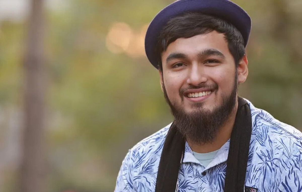 Arrest Warrants Issued for Singer Noble and Family