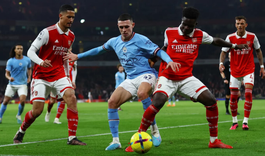 Arsenal and City Lead Title Charge 2 arsenal and city lead title charge Arsenal and City Lead Title Charge