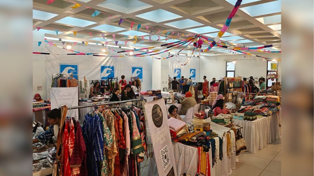 artisanal eid fair flourishes at dhanmondi midas centre Artisanal Eid Fair Flourishes at Dhanmondi Midas Centre
