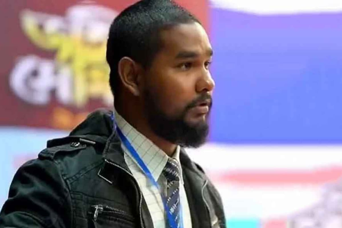 Asif Mahtab Declares ‘No’ Vote in Referendum