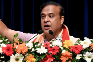 Assam CM Targets ‘Miya’ Voters, Advises Bangladesh Ballots