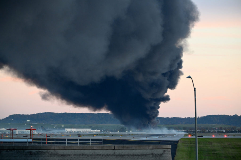 at least three dead after ups cargo plane crashes near louisville airport At least Three Dead After UPS Cargo Plane Crashes Near Louisville Airport