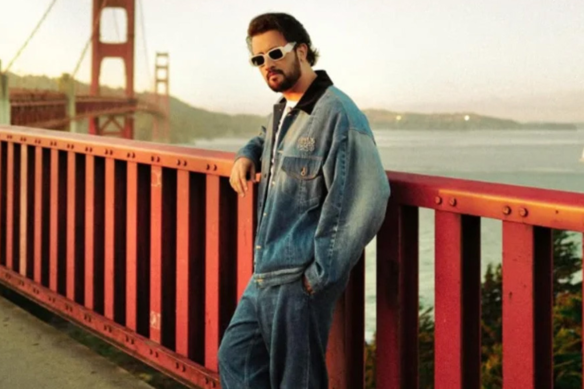 Atif Aslam Headlines 11th PSL Anthem