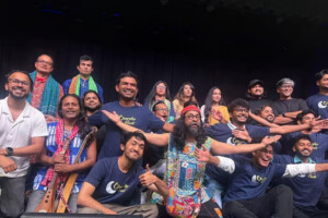 Australian MP Duets With Joler Gaan in Sydney