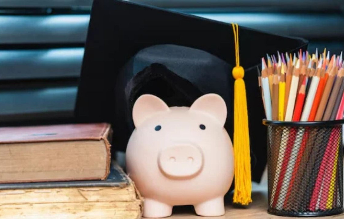 Bangladesh Bank Extends Student Banking Age to 25